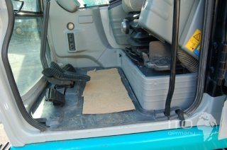 Kobelco / SK135SRL