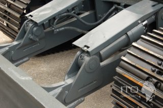Komatsu / PC 128UU