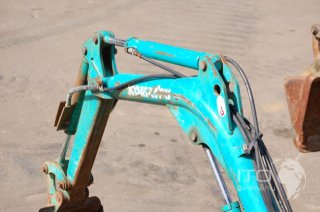 Komatsu / PC01