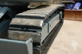 Kobelco / SK-75UR