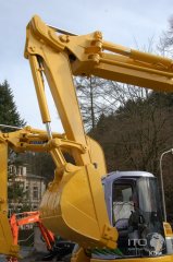 Komatsu / PC 75UU-2