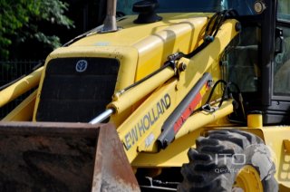 New Holland / LB110