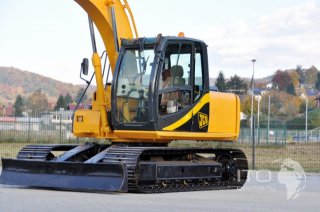 JCB / JS130