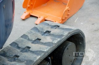 Hitachi / EX20U-3