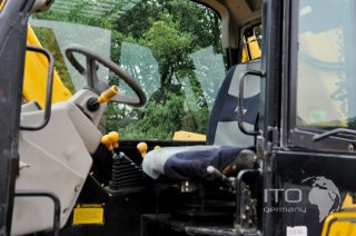 JCB / 532-120