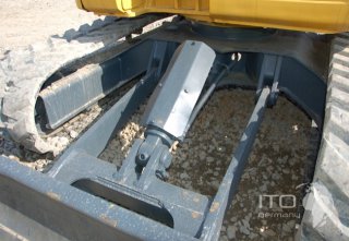 Komatsu / PC75UU-2E