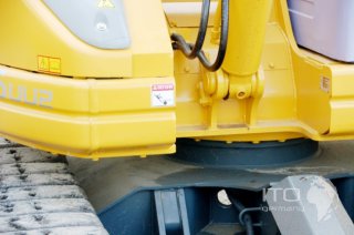 Komatsu / PC75UU-2