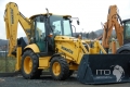 Komatsu / WB93R-5